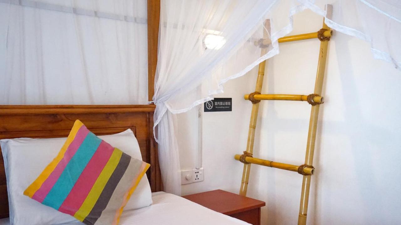 Boho Garden Guest House Mirissa Kültér fotó